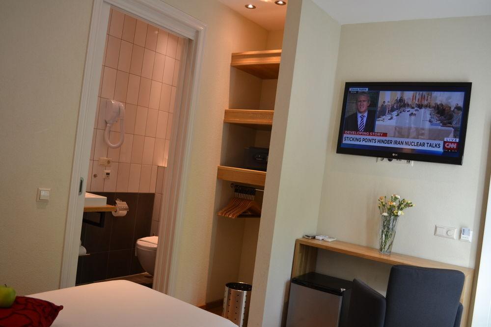 Alp Hotel Amsterdam Esterno foto